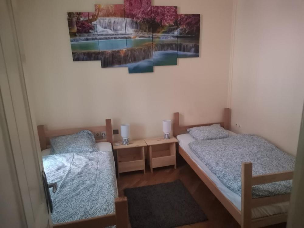 贝尔格莱德 Cozy Palace旅舍 外观 照片